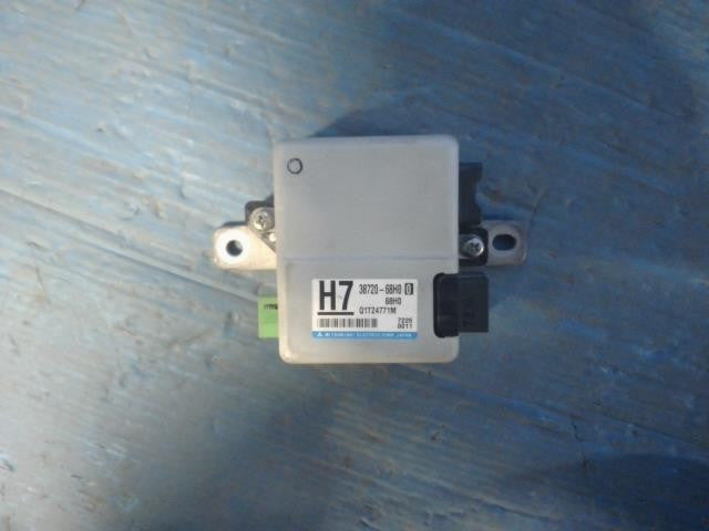 [PS COMPUTER]SUZUKI EVERY WAGON DA64W K6A AT 2WD #0BD3253171832