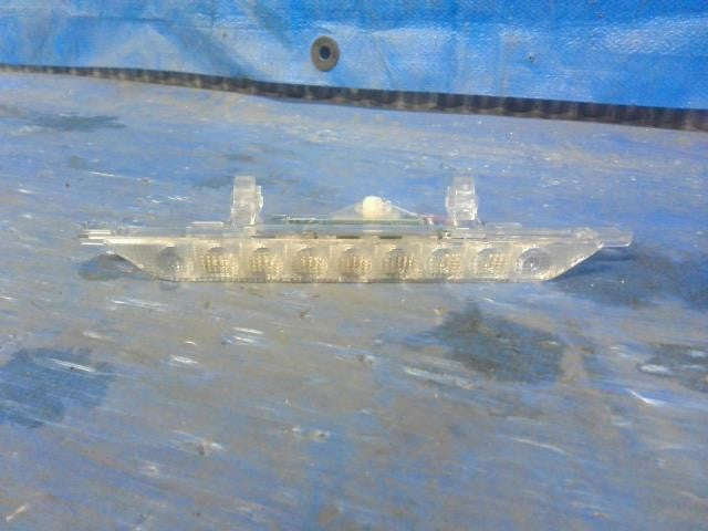 [High mount stop lamp]TOYOTA ISIS ZGM11W 3ZR-FAE AT 2WD #0BD3253178716