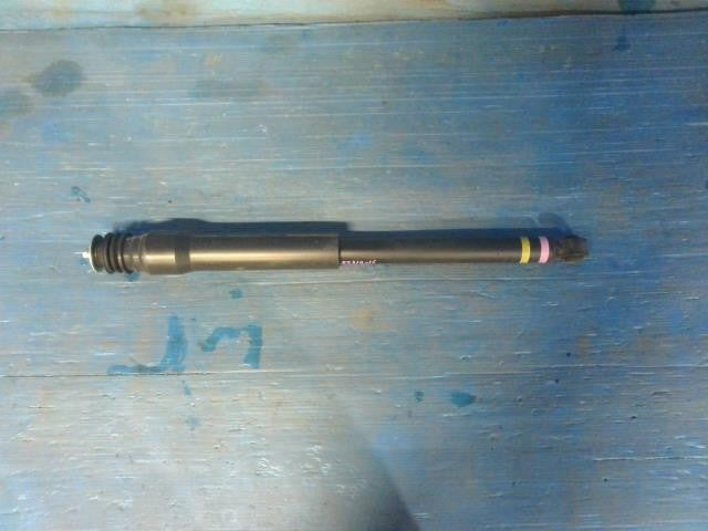[R SHOCK ABSORBER RH]TOYOTA YARIS MXPH10 M15A-FXE AT 2WD #0BD3253171012
