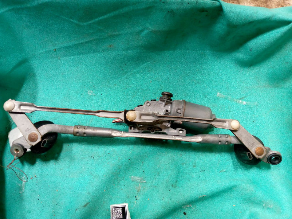[F WIPER MOTOR]TOYOTA ISIS ZGM11 2009 3ZR-FAE FF AT 2WD #0003247706476