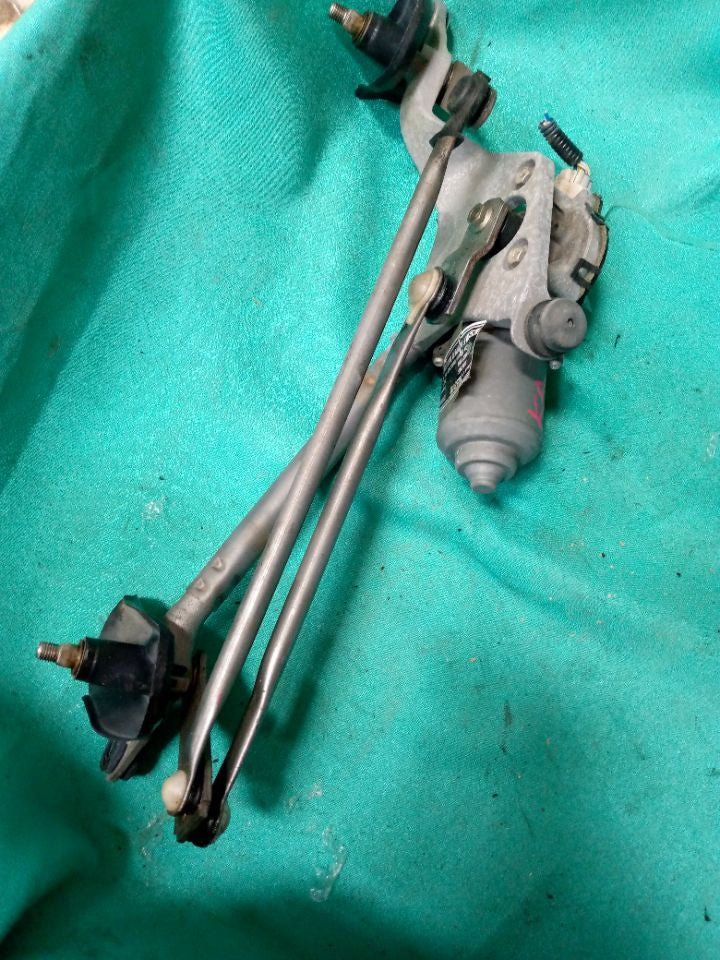 [F WIPER MOTOR]TOYOTA RACTIS NCP100 2008 1NZ-FE FF AT 2WD #0003247705310