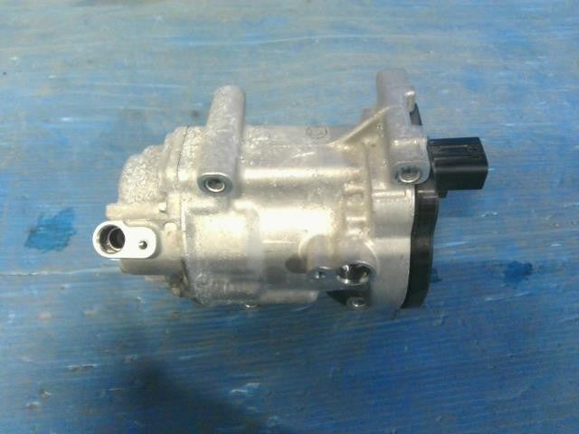 [A/C COMPRESSOR]TOYOTA YARIS MXPH10 M15A-FXE AT 2WD #0BD3253171014