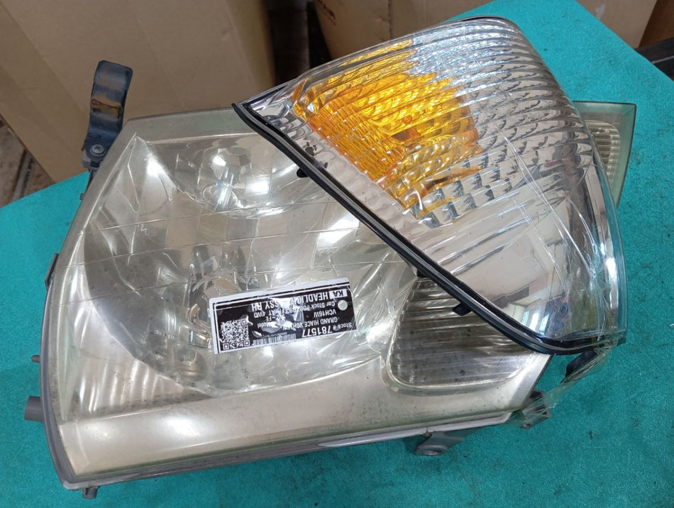 [HEADLIGHT ASSY RH]TOYOTA GRAND HIACE VCH16W 2000 5VZ-FE FR AT 4WD #000324B781577