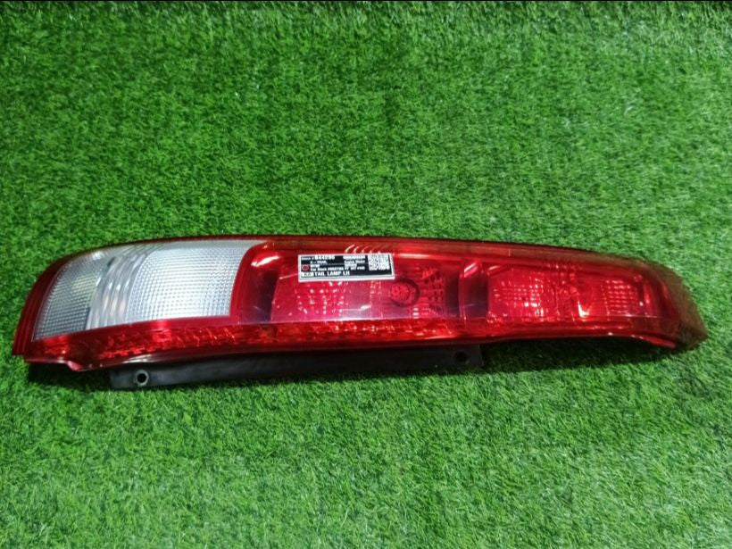 [TAIL LAMP LH]NISSAN X-TRAIL NT30 2001 QR20DE FF MT 4WD #0003253844295