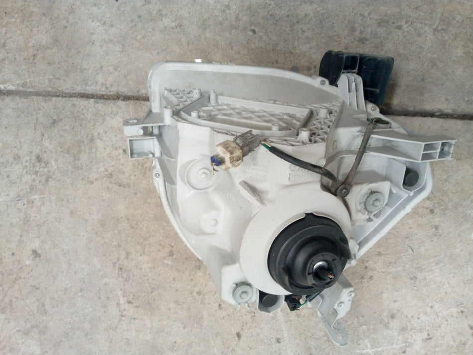 [HEADLIGHT ASSY LH]TOYOTA SIENTA NCP81 2004 1NZ-FE FF AT 2WD #0003242600798