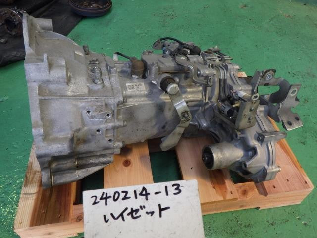[MANUAL MISSION ASSY]DAIHATSU HIJET CARGO S331V KF MT 4WD #0BD3253176749