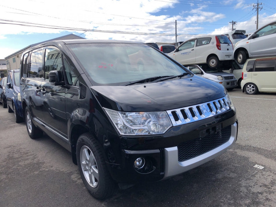 [NOSE CUT]MITSUBISHI DELICA_D:5 CV2W 2014 4J11 FF AT 2WD #000324B784548