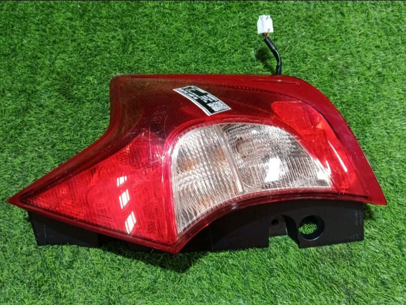 [TAIL LAMP RH]NISSAN NOTE E12 2014 HR12DDR FF AT 2WD #0003252839069