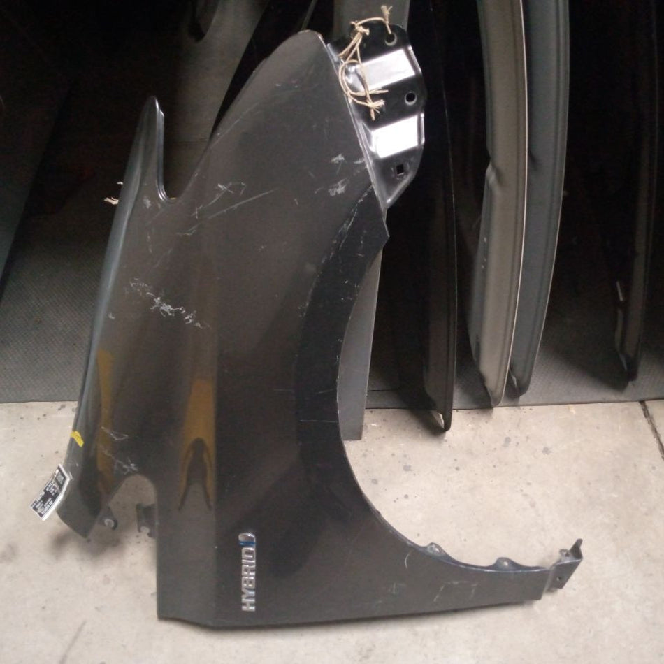 [FENDER RH]TOYOTA PRIUS α ZVW41 2ZR-FXE FF AT 2WD #0003229255758