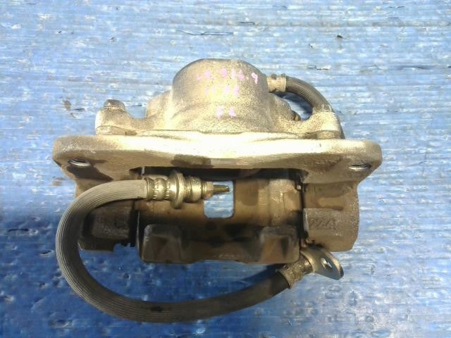[F CALIPER LH]HONDA VAMOS HM2 E07Z AT 4WD #0BD3253180690