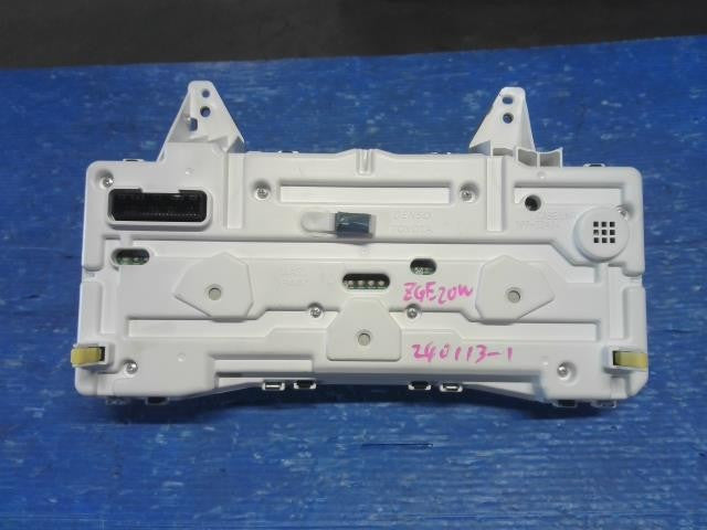 [SPEEDOMETER]TOYOTA WISH ZGE20W 2ZR-FAE AT 2WD #0BD3253174622