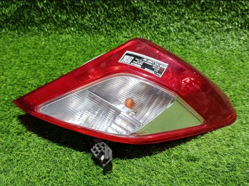 [TAIL LAMP RH]TOYOTA VITZ KSP130 2012 1KR-FE FF AT 2WD #0003253856966