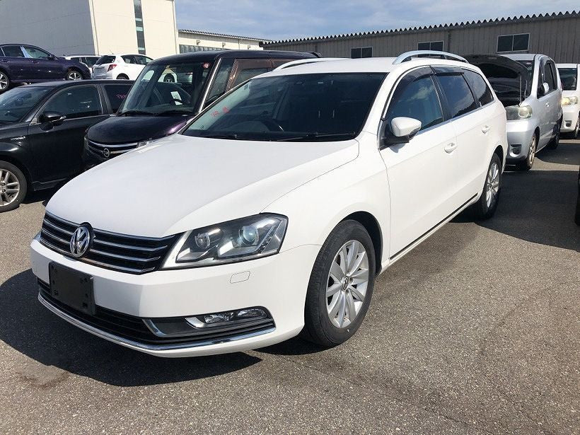 [R BUMPER ASSY]VOLKSWAGEN PASSAT VARIANT 3CCAX 2011 CAX FF AT 2WD #000324A766902