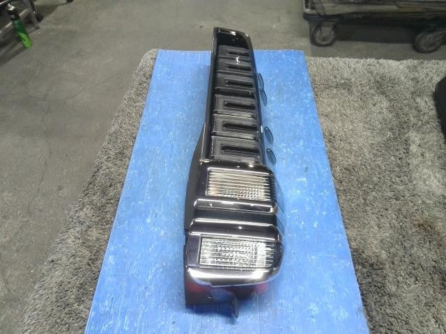 [TAIL LAMP RH]TOYOTA VOXY ZRR80G   #0BD3253176831