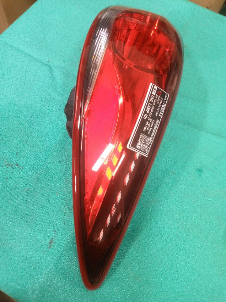 [TAIL LAMP RH]MAZDA ATENZA SEDAN GJ2FP 2014 SH-VPTR FF MT 2WD #000324A762343