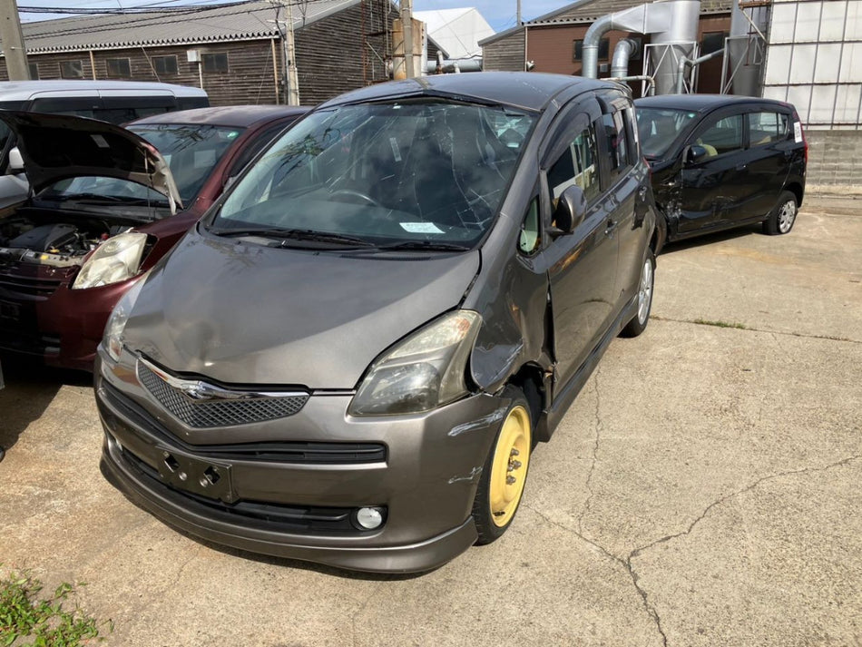 [HEADLIGHT ASSY RH]TOYOTA RACTIS NCP105 2006 1NZ-FE FF AT 4WD #000324A753796