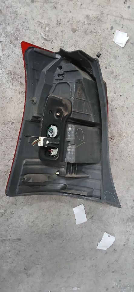 [TAIL LAMP RH]TOYOTA WISH ZNE10 2005 1ZZ-FE FF AT 2WD #0003244638354