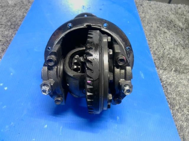 [R DIFFERENCIAL]SUZUKI EVERY VAN DA64V K6A AT 4WD #0BD3253172589
