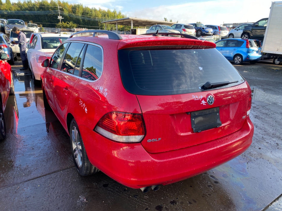 [TAIL LAMP RH]VOLKSWAGEN GOLF VARIANT 1KCAV 2011 CAV FF AT 2WD #038324A002339