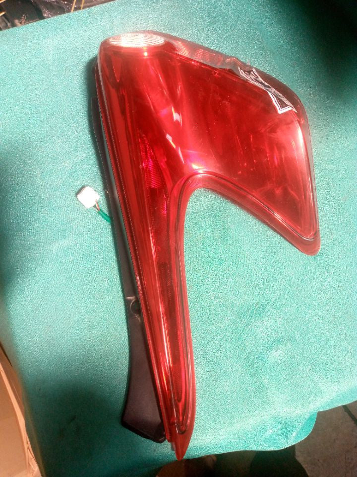 [TAIL LAMP LH]NISSAN JUKE YF15 2013 HR15DE FF AT 2WD #0003249737629