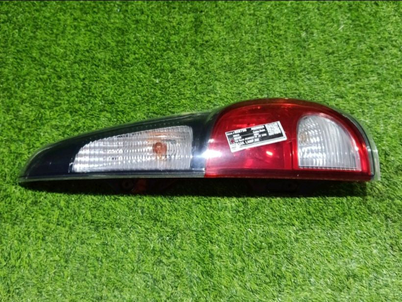 [TAIL LAMP RH]NISSAN MOCO MG33S R06A FF AT 2WD #0003253859790