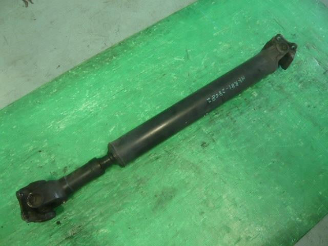 [R PROPELLER SHAFT]ISUZU ELF NKR81A   #0EV3253000657