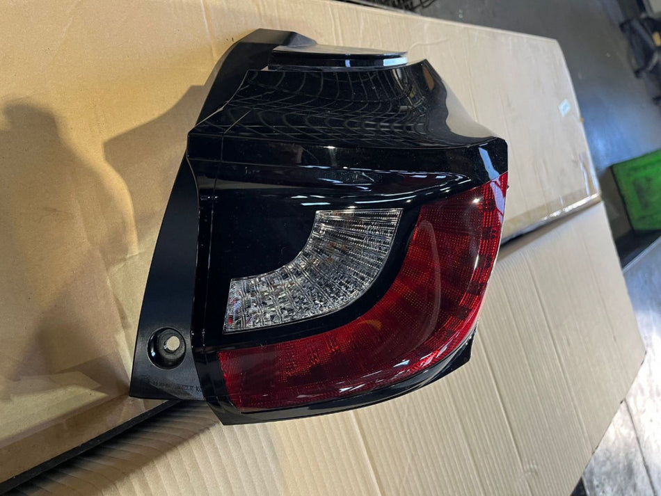 [TAIL LAMP RH]TOYOTA YARIS MXPA10 M15A-FKS FF AT 2WD #0B23251003966