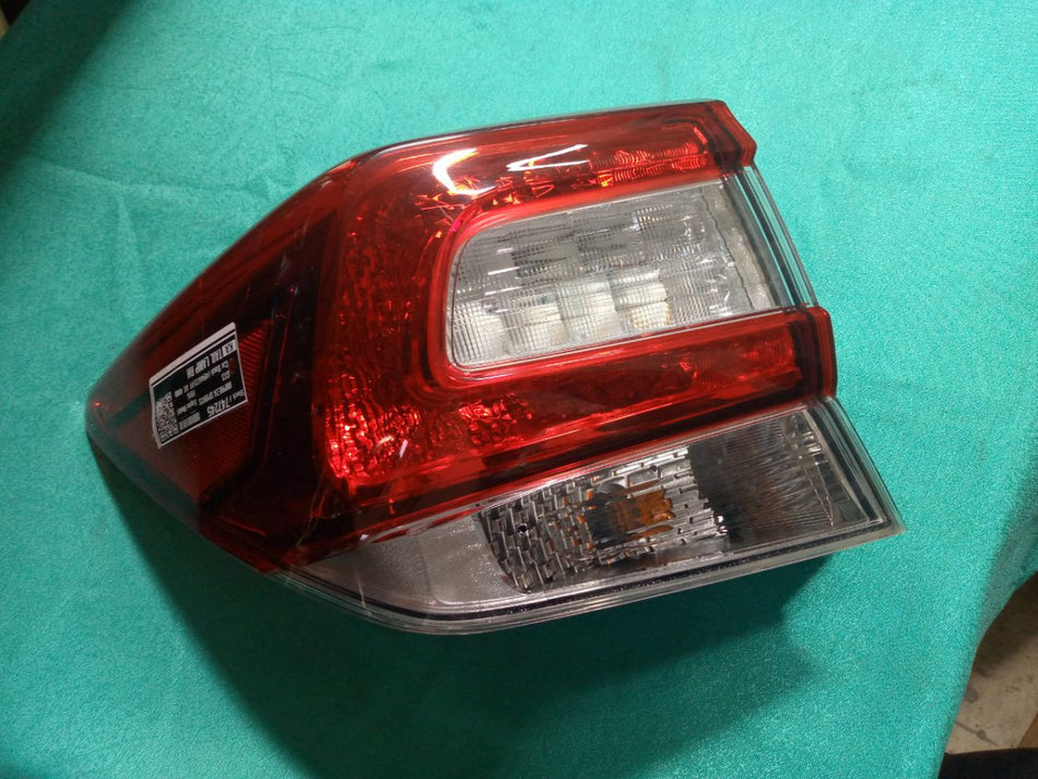 [TAIL LAMP RH]SUBARU IMPREZA SPORTS GT3 2019 FB16 FF AT 4WD #0003249747245