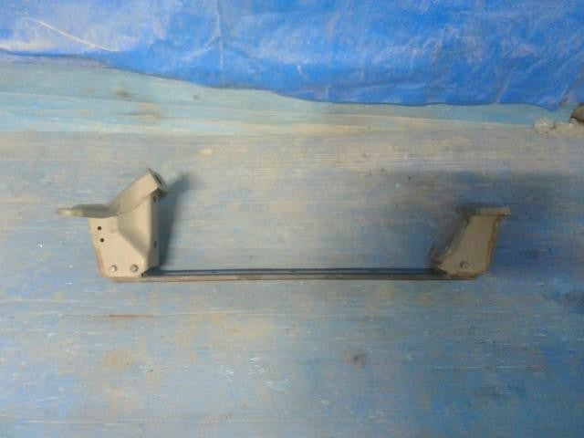 [CENTER MEMBER]TOYOTA LITE ACE VAN S402M 3SZ-VE AT 2WD #0BD3253171102