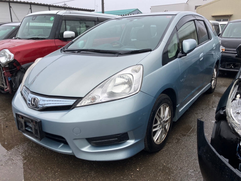 [FENDER LH]HONDA FIT SHUTTLE HYBRID GP2 2012 LDA FF AT 2WD #0003254870053