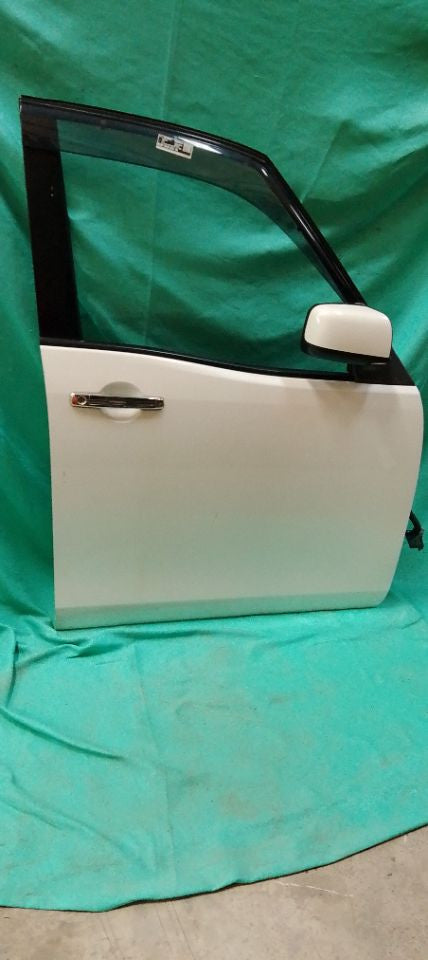 [F DOOR ASSY RH]NISSAN SERENA C26 2013 MR20DD FF AT 2WD #0003252827811