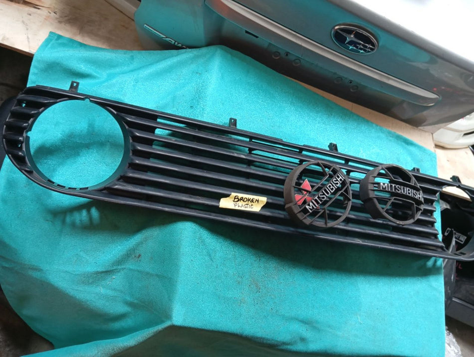 [GRILLE]MITSUBISHI PAJERO MINI H56A 4A30 FR AT 4WD #000324B788256