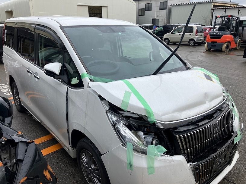 [TAIL LAMP RH]TOYOTA ESQUIRE ZRR85G 2015 3ZR-FAE FF AT 4WD #000324C801417