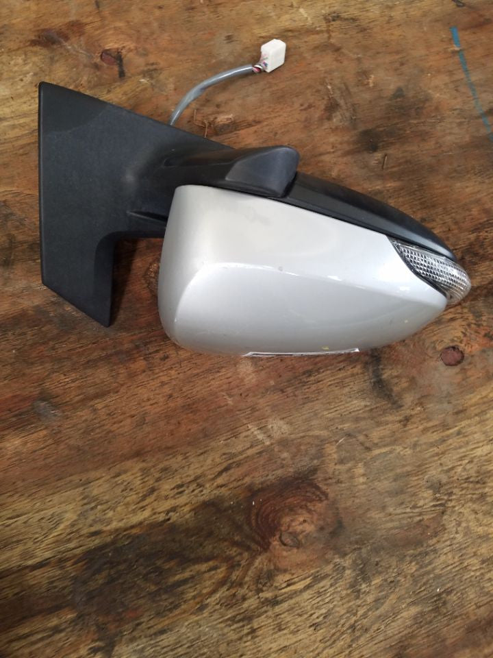 [SIDE MIRROR RH]TOYOTA AQUA NHP10 1NZ-FXE FF AT 2WD #0003245673690