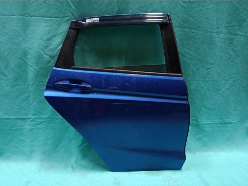 [R DOOR ASSY RH]HONDA FIT HYBRID GP6 2014 LEB FF AT 4WD #0003255891392