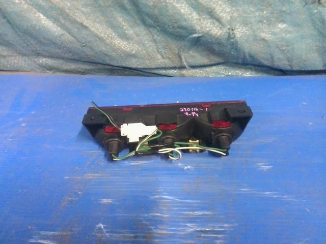 [High mount stop lamp]NISSAN OTTI H91W 3G83 AT 2WD #0BD3253172569