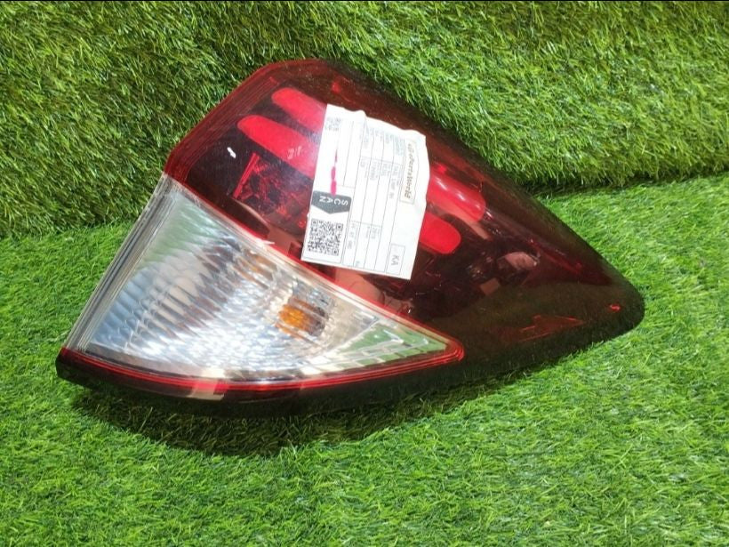 [TAIL LAMP RH]HONDA VEZEL RU4 2015 LEB FF AT 4WD #0333264012599