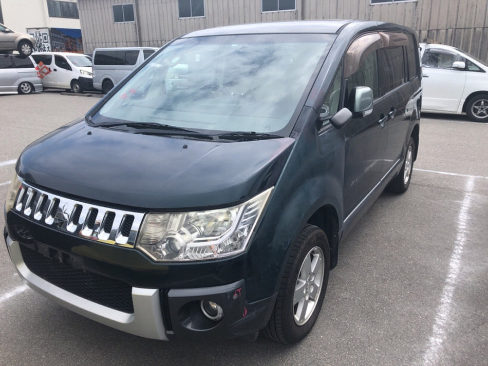 [NOSE CUT]MITSUBISHI DELICA_D:5 CV5W 2007 4B12 FF AT 4WD #0003248728960
