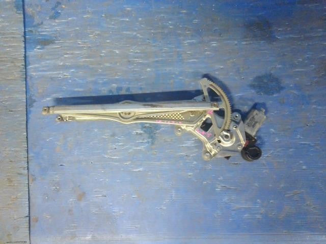 [F DOOR REGULATOR RH]TOYOTA FUNCARGO NCP21 1NZ-FE AT 2WD #0BD3253178582