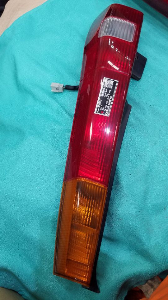 [TAIL LAMP RH]HONDA CR-V RD5 2003 K20A FF AT 4WD #0003252839052