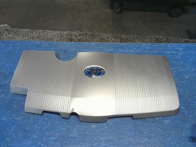 [Engine food panel/Engine cover]TOYOTA PRIUS ZVW55   #0BD3253181275