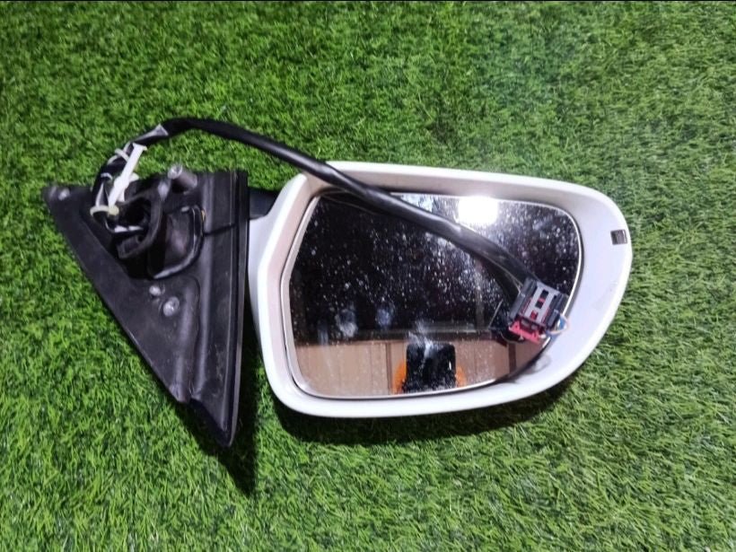 [SIDE MIRROR LH]AUDI A4 AVANT 8KCDNF 2010 CDN FF AT 4WD #0DP3254005517