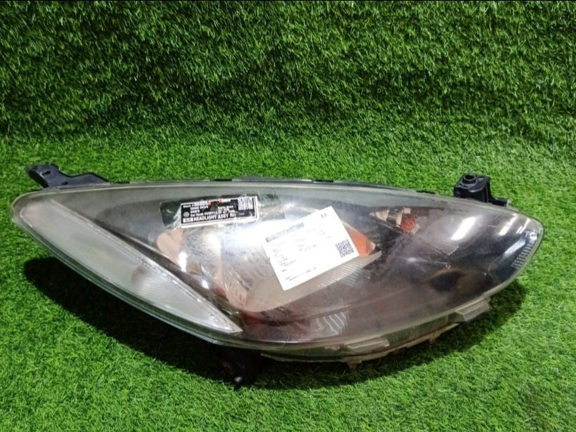 [HEADLIGHT ASSY RH]MAZDA DEMIO DE3FS 2007 ZJ-VEM FF AT 2WD #0DP3253005050