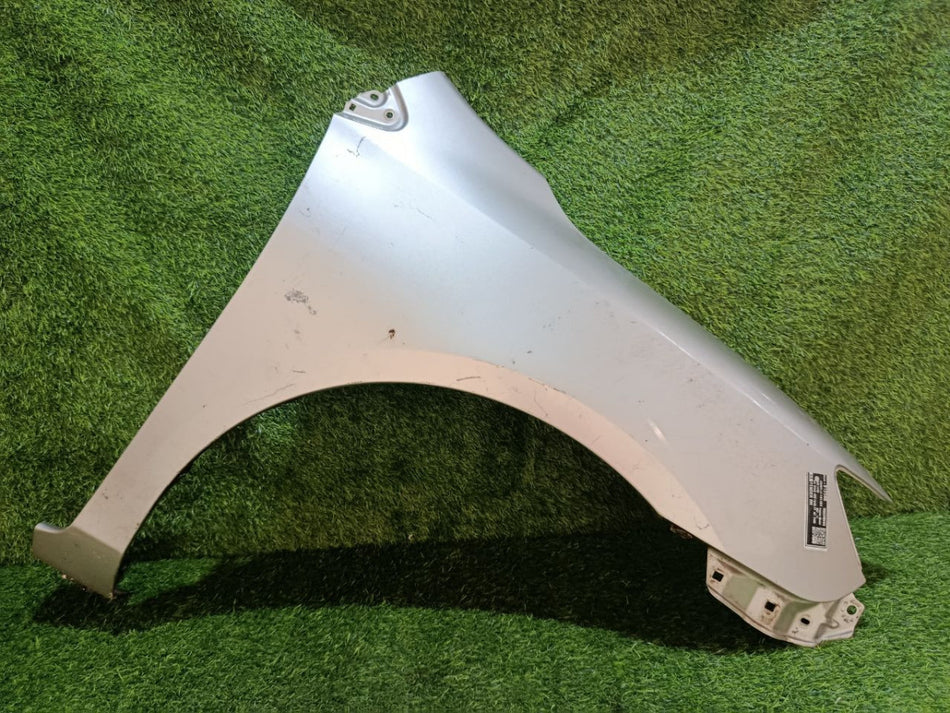 [FENDER RH]TOYOTA COROLLA FIELDER NZE141G 2008 1NZ-FE FF AT 2WD #0003256912596
