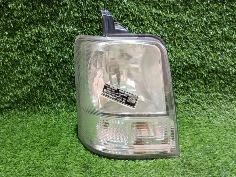 [HEADLIGHT ASSY RH]SUZUKI EVERY VAN DA64V K6A FF AT 4WD #000324C805400