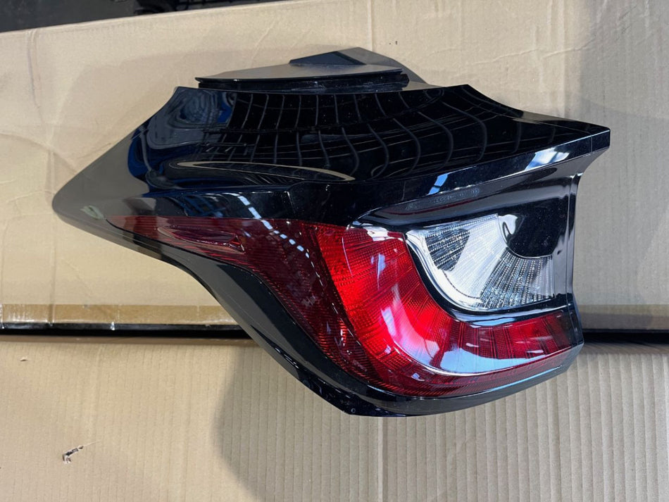 [TAIL LAMP LH]TOYOTA YARIS MXPA10 M15A-FKS FF AT 2WD #0B23251003967