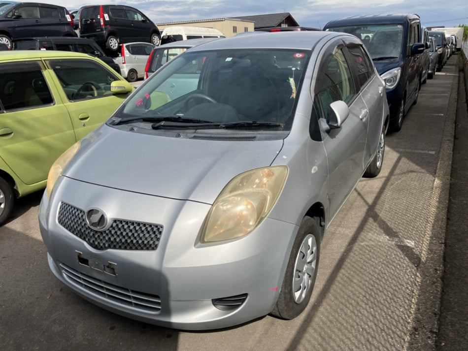 [BONNET]TOYOTA VITZ NCP95 2006 2NZ-FE FF AT 4WD #000324A756922