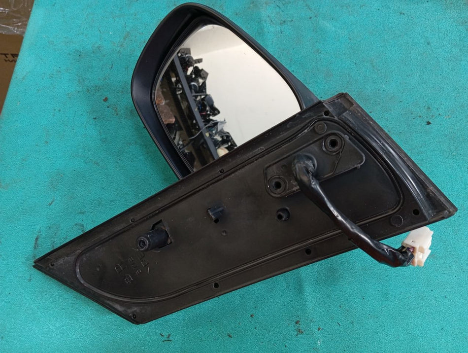 [SIDE MIRROR RH]TOYOTA ISIS ZGM10W 2011 2ZR-FAE FF AT 2WD #000324A768851