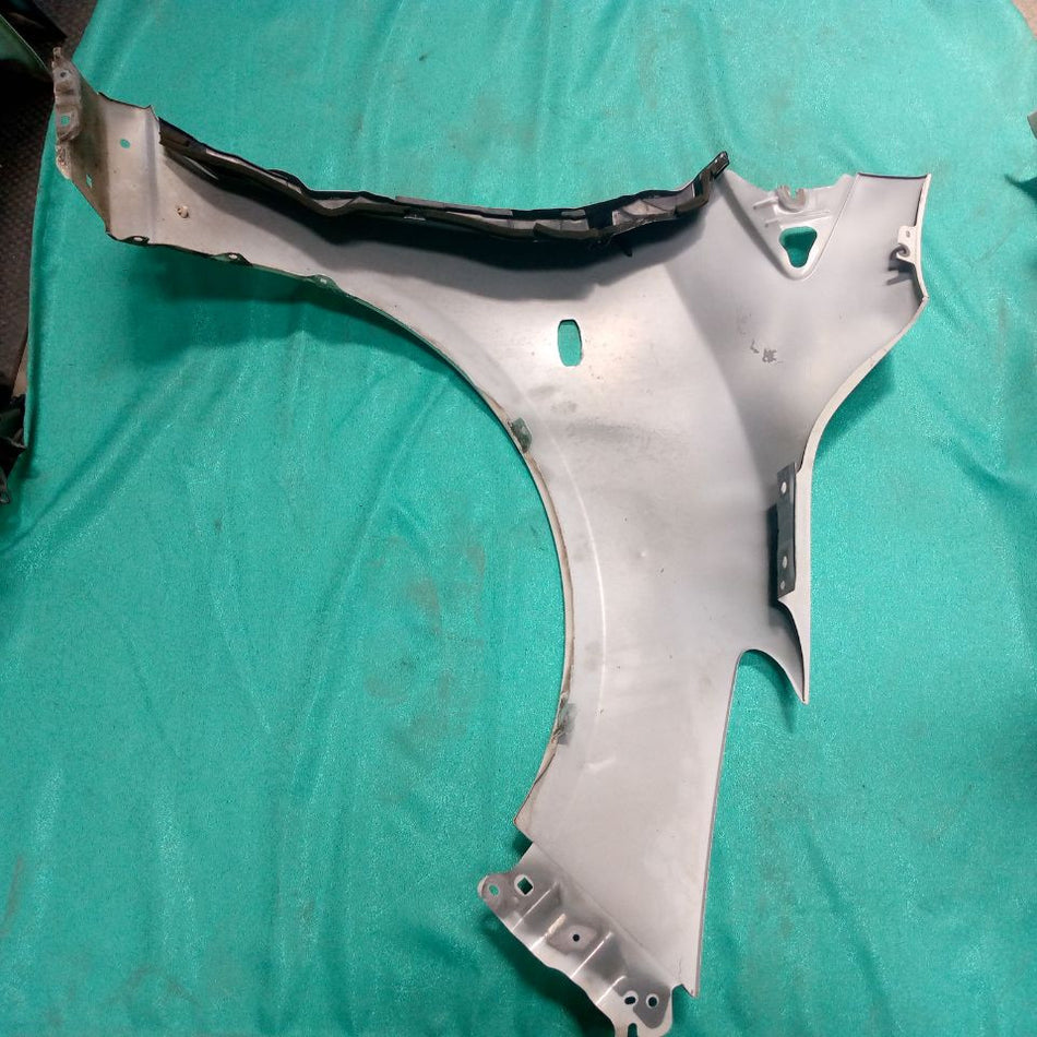 [FENDER LH]MAZDA DEMIO DE5FS 2013 ZY-VE FF AT 2WD #0003247701997