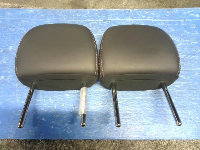 [HEADREST]TOYOTA SIENTA NHP170G 1NZ-FXE AT 2WD #0BD3253177074